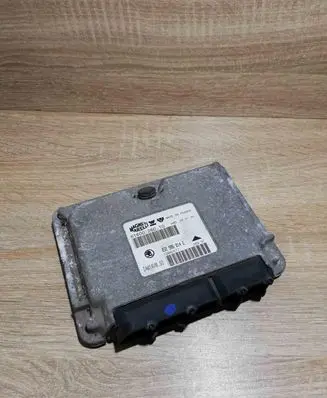 Skoda Octavia Mk1 (1U) Engine control unit/module ECU 032906014E