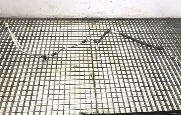 Seat Exeo (3R) Air conditioning (A/C) pipe/hose 8E1260712