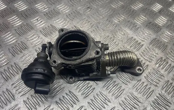 Fiat Stilo Throttle valve 55202618
