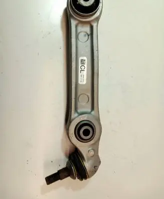 Front lower control arm/wishbone