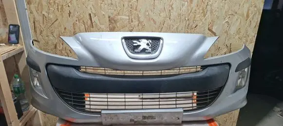 Peugeot 308 Front bumper