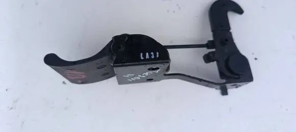 Hyundai Tucson TL Engine bonnet/hood lock/latch loop/hook 