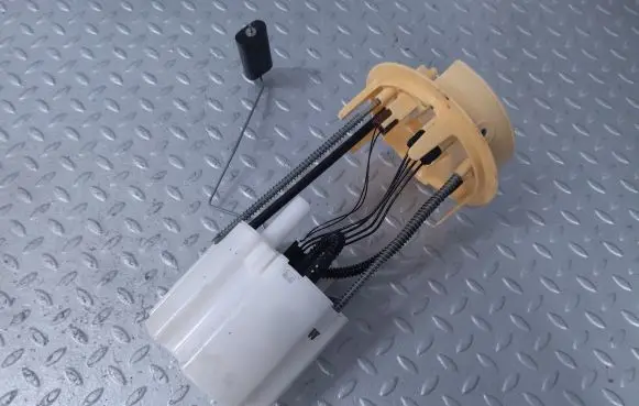 Citroen Berlingo In-tank fuel pump 9809359380