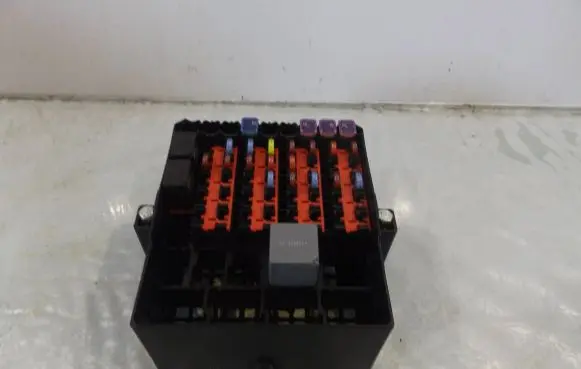 Ford Fiesta Fuse box set