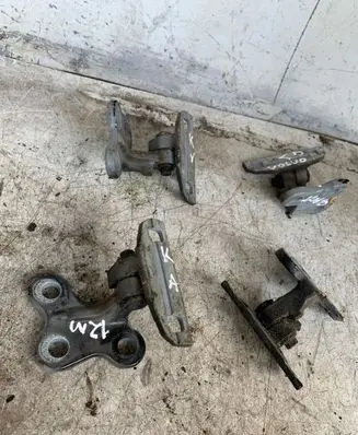 Volvo S60 Front door hinges set 