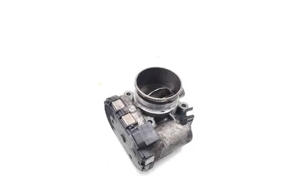Volvo XC70 Electric throttle body valve 31216665 0280750520