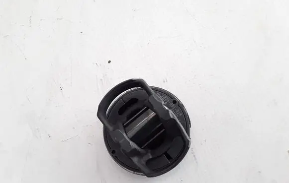Renault Captur Piston with connecting rod 120A16598R