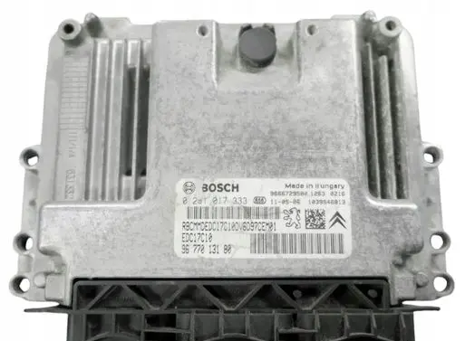 Peugeot 207 Engine control unit/module 9677013180