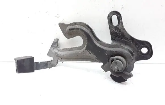 Volvo V70 Engine bonnet (hood) release handle
