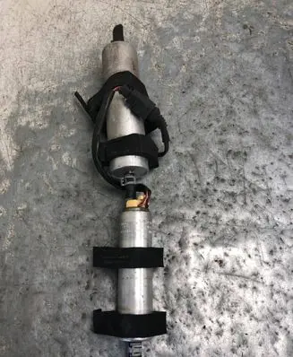 Audi A4 S4 B8 8K Fuel injection high pressure pump 8K0906095B