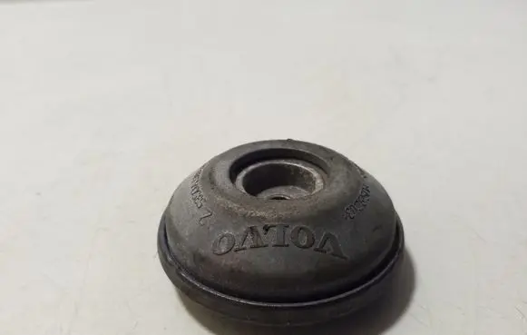 Volvo XC90 Engine mounting bracket 31401281