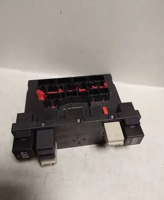 Volkswagen PASSAT B6 Comfort/convenience module 3C0937049E