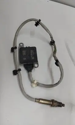 Renault Trafic III (X82) Lambda probe sensor 227900040R
