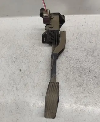 Opel Combo C Accelerator throttle pedal 9129423CL