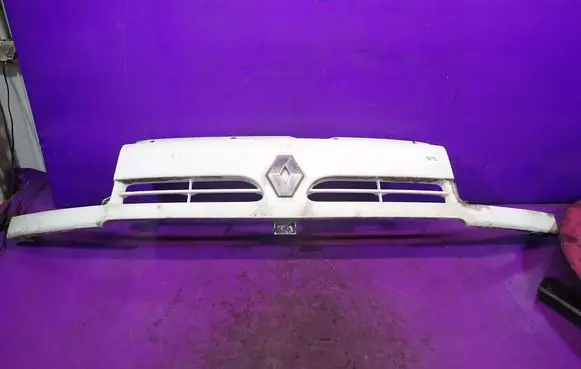 Renault Master II Front grill 7700352125