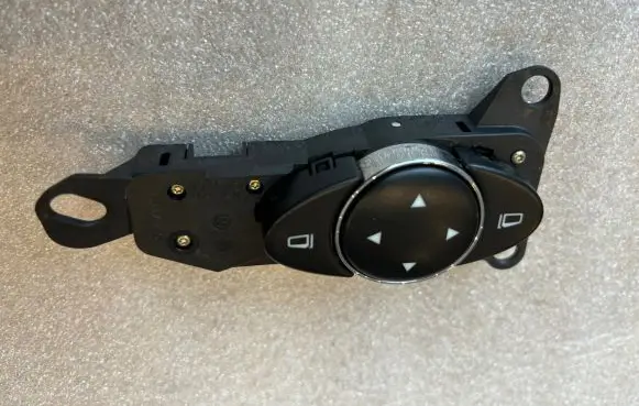 Mercedes-Benz E W211 Wing mirror switch 2118215779 A2118215779