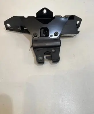 BMW 5 E60 E61 Tailgate/trunk/boot lock/catch/latch 7071594