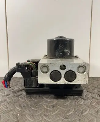 Volvo XC90 ABS Pump 30793445 00401396E0 10092504153