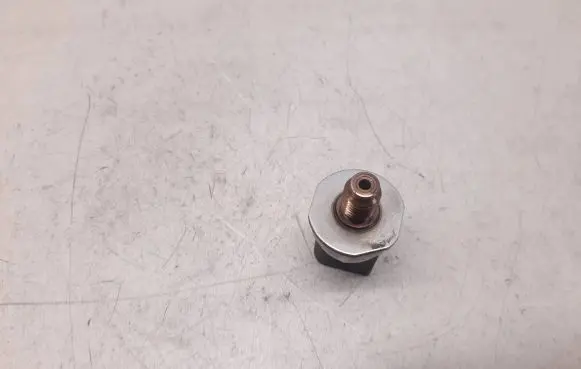 Fuel pressure sensor