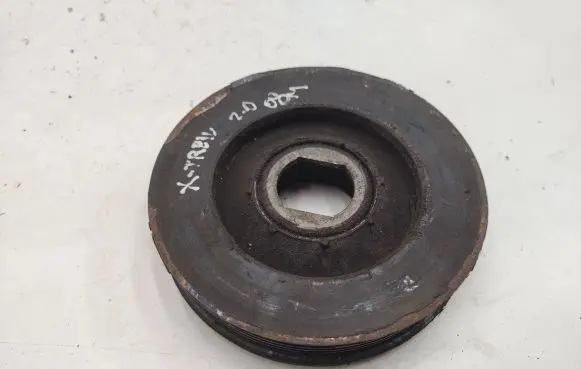 Nissan X-Trail T31 Crankshaft pulley