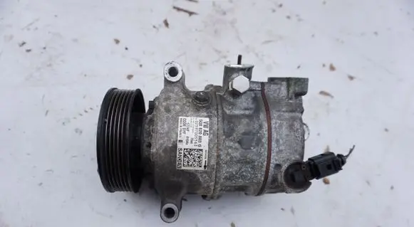 Volkswagen PASSAT B8 Air conditioning (A/C) compressor (pump) 5Q0820803G