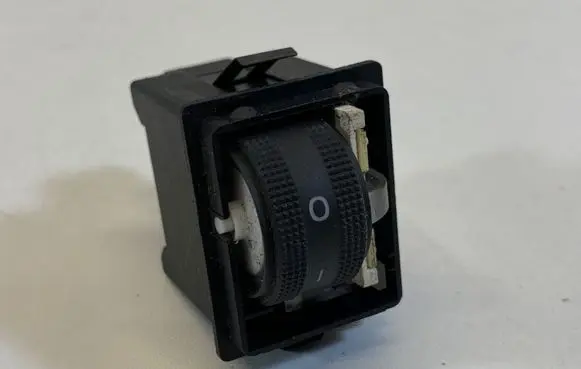 Audi A6 S6 C6 4F Headlight level height control switch 4F0941301A