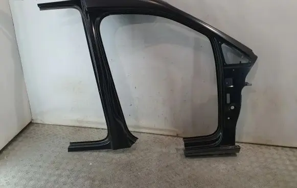 Volkswagen Caddy Front quarter panel 2K0810210 2K5809604E