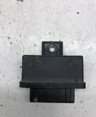 Citroen Berlingo Fuel pump relay 240107