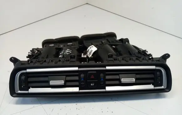 BMW 7 F01 F02 F03 F04 Dash center air vent grill 64229115859