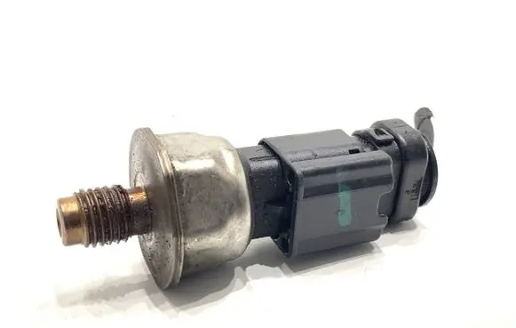 Citroen DS5 Fuel pressure sensor 9663305480