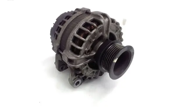 Volvo XC90 Generator/alternator 0125812009 30659580