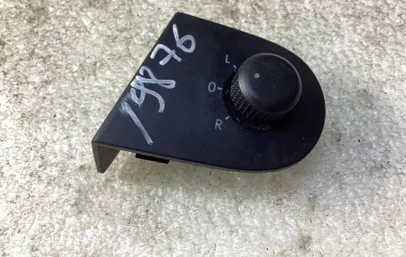 Volkswagen Sharan Wing mirror switch 7M3959565A