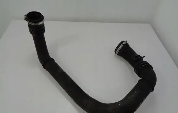Renault Master II Intercooler hose/pipe 8200560052