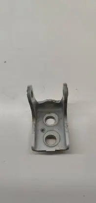 Peugeot 208 II Front door lower hinge 
