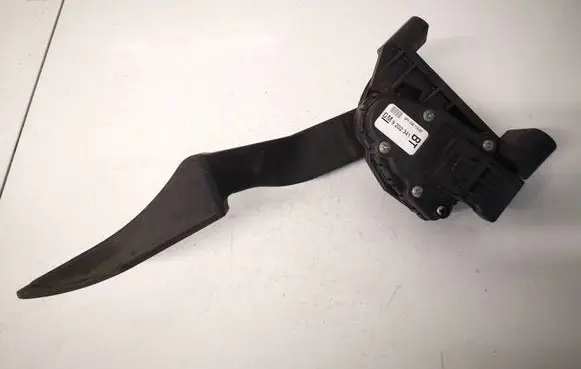 Opel Zafira A Accelerator throttle pedal 9202341