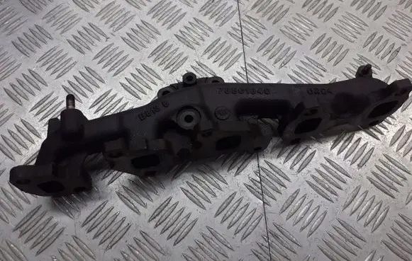 Opel Corsa C Exhaust manifold 73501340