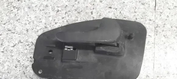 Opel Corsa C Rear door interior handle 13104270