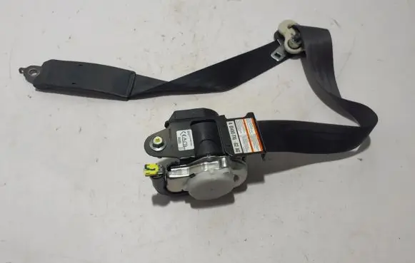 Honda CR-V Front seatbelt 81450T1G