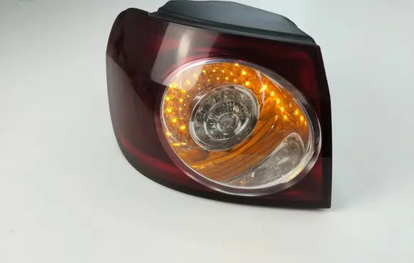 Volkswagen Golf Plus Rear/tail lights 89033612 5M0945095N