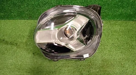 Nissan Juke II F16 Headlight/headlamp 260606PM0A