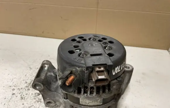 Ford Focus Generator/alternator 3M5T10300KC 30795493 1042105760