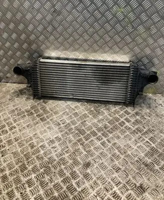 Mercedes-Benz ML W164 Intercooler radiator 2515000000 A2515000000