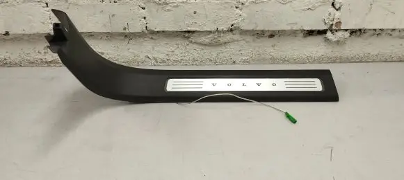 Volvo XC90 Front sill trim cover 31363642