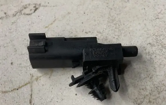 Ford Mondeo MK IV Outside/exterior temperature sensor 8M2T10K936AA F0M060