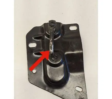 Audi A4 S4 B9 Engine bonnet/hood lock/latch loop/hook 8W0823185D S355MC