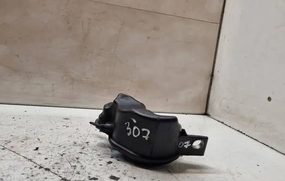 Vacuum air tank