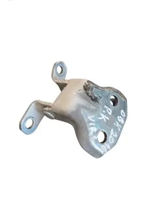 Subaru Outback (BS) Front door upper hinge