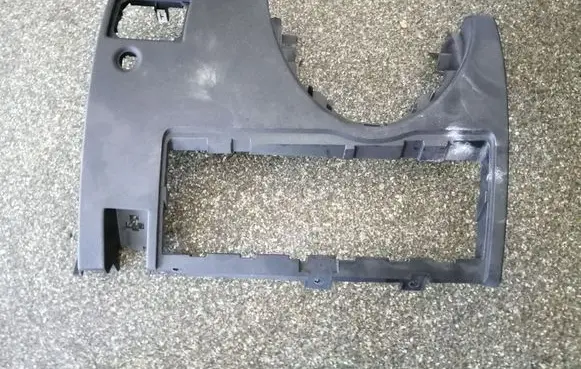 Jeep Grand Cherokee Dashboard lower bottom trim panel P01679003BL
