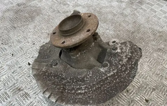 BMW X1 E84 Front wheel hub