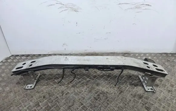 Lexus CT 200H Front bumper cross member 5202176100